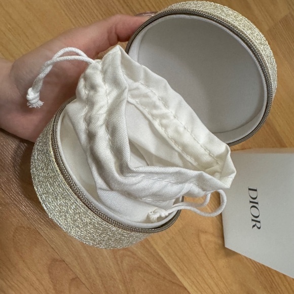 2024 Holiday Limited Edition Dior Jewelry Pouch Case Bag - Picture 8 of 12